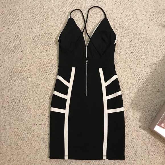 NWOT Black and White Bodycon Dress - Picture 2 of 4